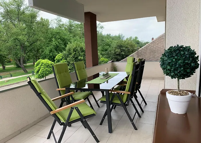 Solaris Garden * Cserkeszőlő